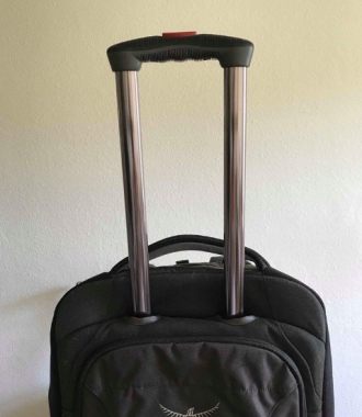 Rucksack mit Teleskopgriff trolley